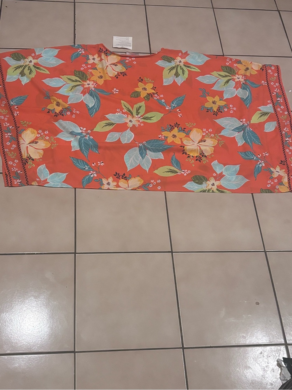 Quacker Factory Coral Floral Blouse - Picture 2 of 7